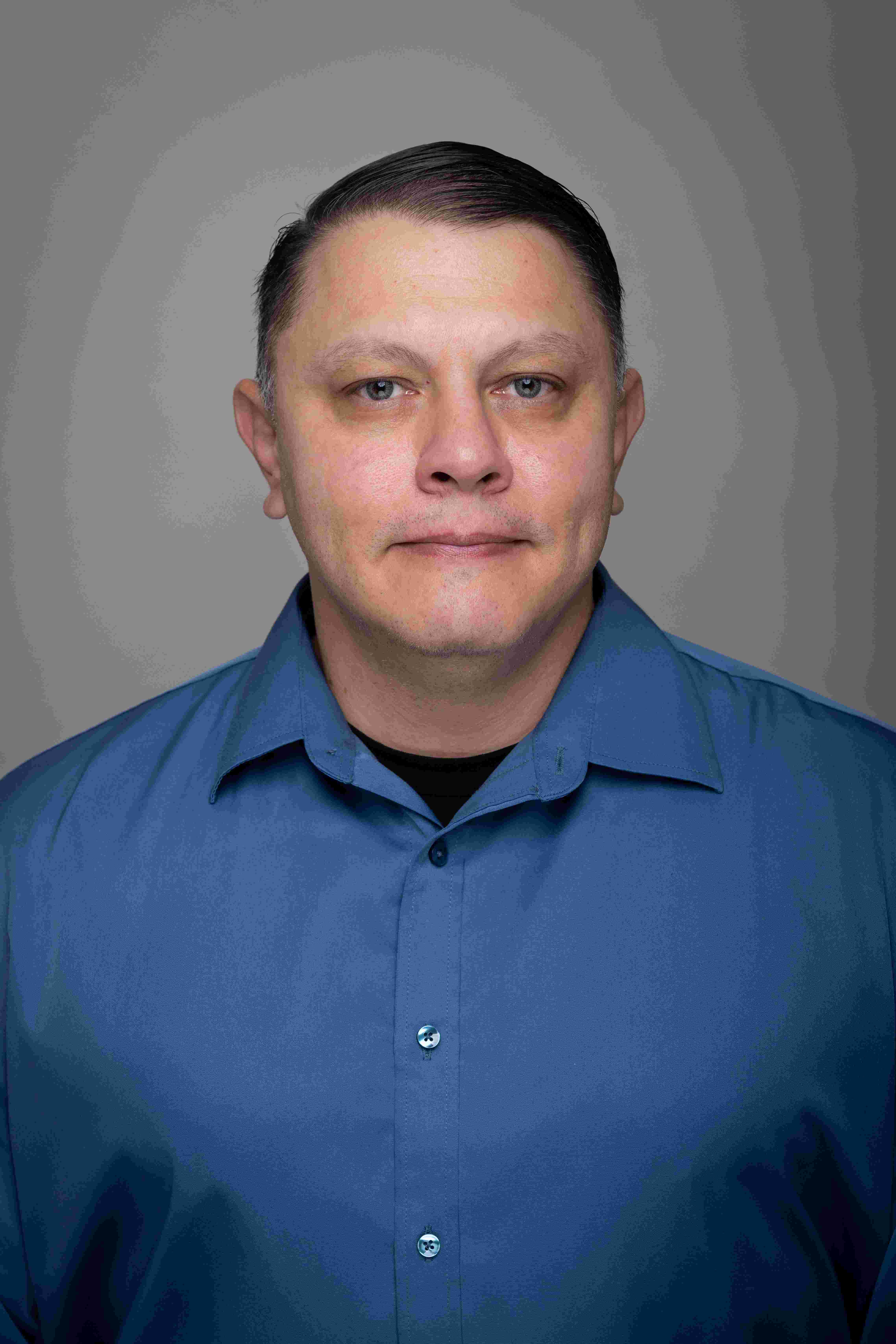 Dennis Gonzales headshot